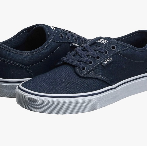 Vans Shoes - Vans women 9 men 7.5 Off The Wall Blue lace up